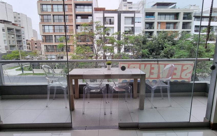 Excelente departamento de 200m2 en Chacarilla, Surco.