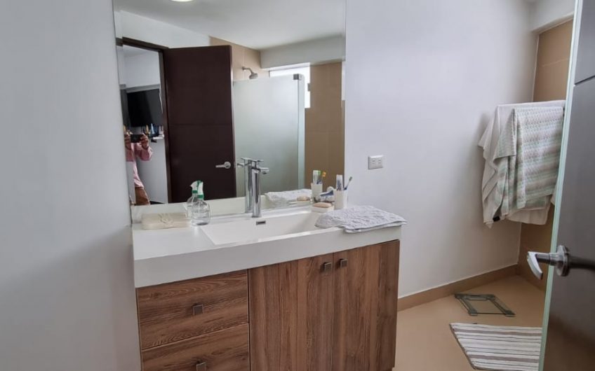 Lindo departamento 177m2 en el Derby