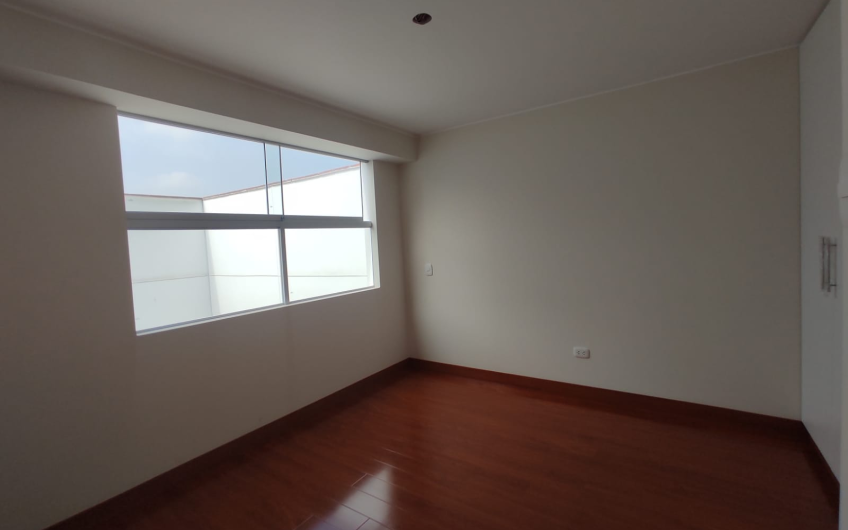Exclusivo Dúplex, 221.45m2 en Surco