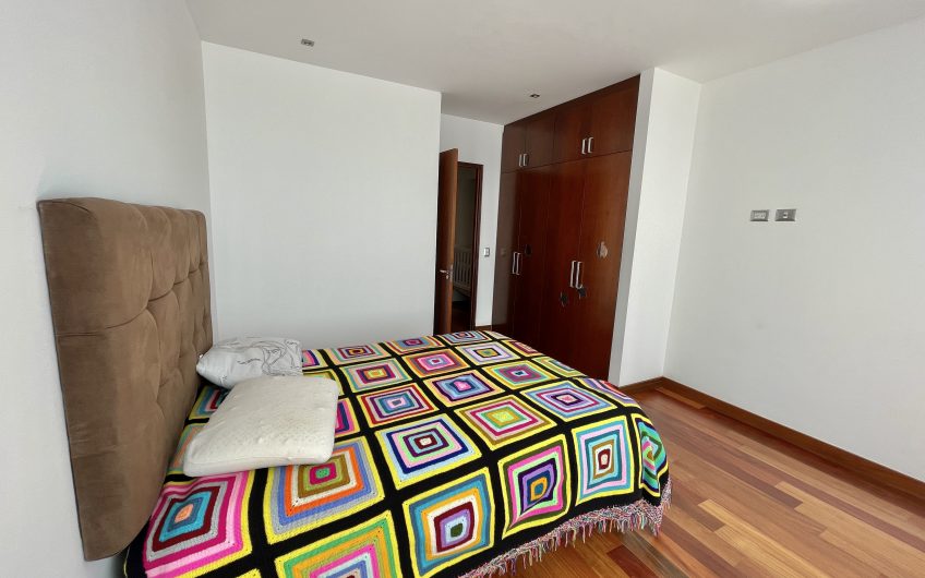 VENTA DE HERMOSO DÚPLEX DE 217M2 EN CHACARILLA – SAN BORJA