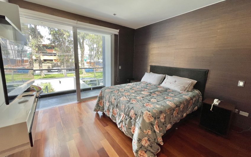 VENTA DE HERMOSO DÚPLEX DE 217M2 EN CHACARILLA – SAN BORJA