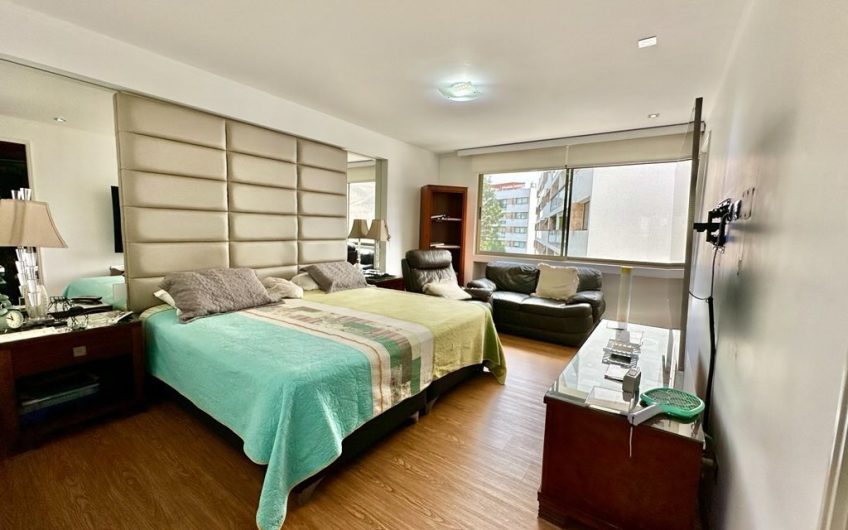 Venta de departamento de 157m2 en Condominio, Urb. Polo Hunt – Surco