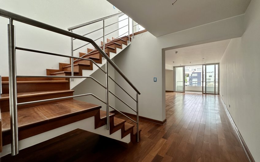 VENTA DE  DÚPLEX EN ESTRENO  DE 298M2 EN CHACARILLA – SURCO