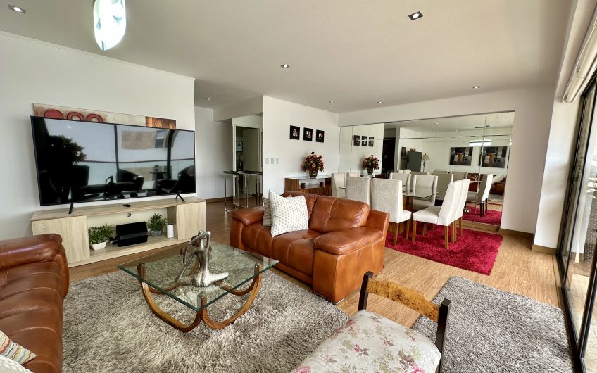 Venta de departamento de 157m2 en Condominio, Urb. Polo Hunt – Surco