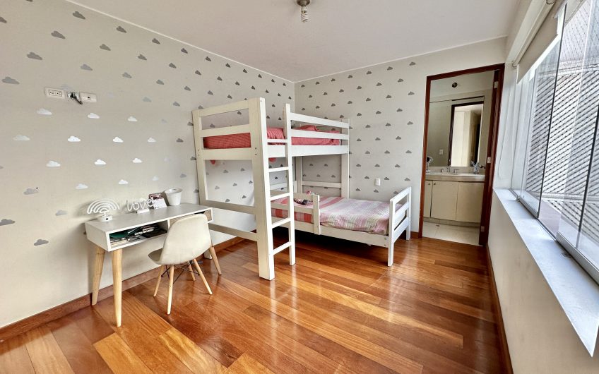 VENTA DE DEPARTAMENTO DE 242M2 EN CHACARILLA – SURCO