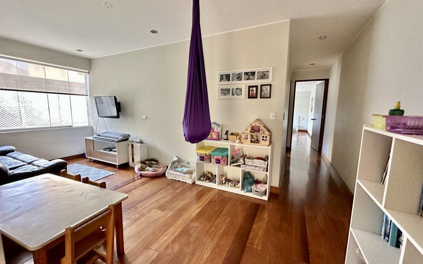 VENTA DE DEPARTAMENTO DE 242M2 EN CHACARILLA – SURCO