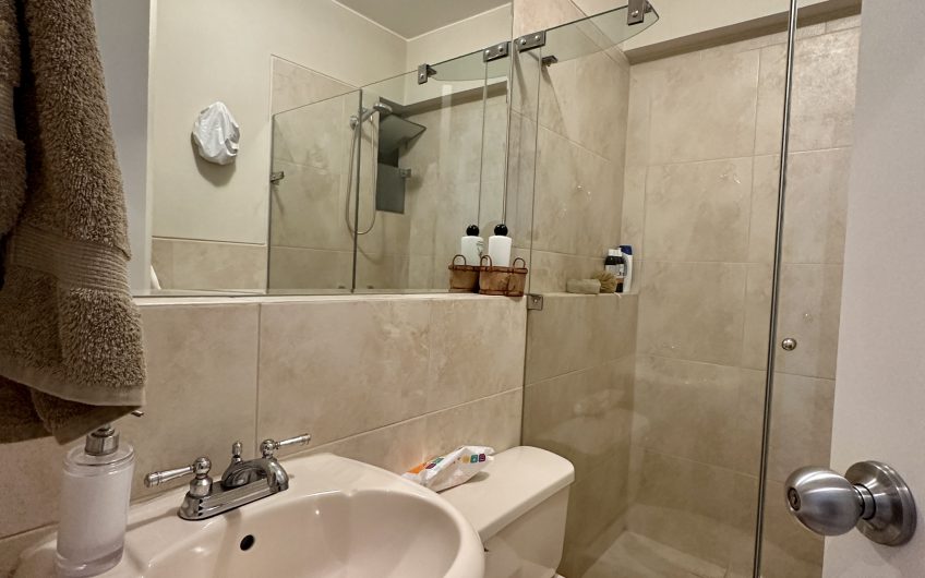 VENTA DE DEPARTAMENTO DE 207m2 EN VALLE HERMOSO, SURCO