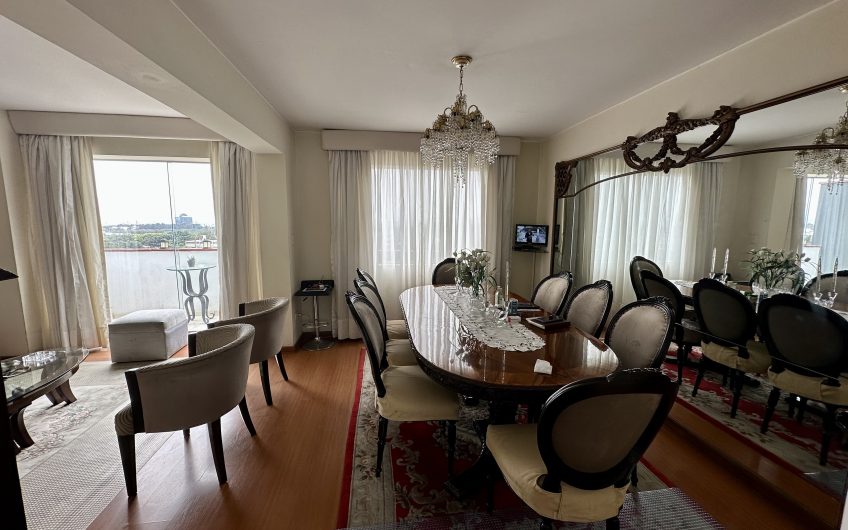 VENTA DE DÚPLEX DE 261M2 FRENTE AL PENTAGONITO – SAN BORJA