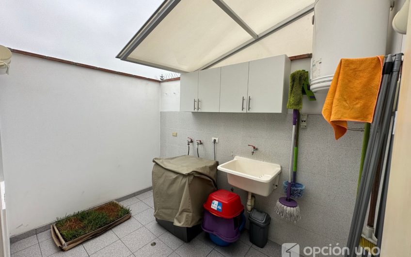 DÚPLEX DE 192 M2 CON TERRAZA Y PISCINA EN VENTA, SURCO