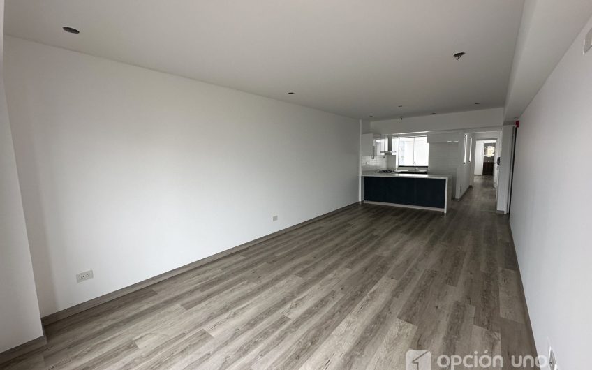 Venta de departamento de estreno, 101m2, en Miraflores