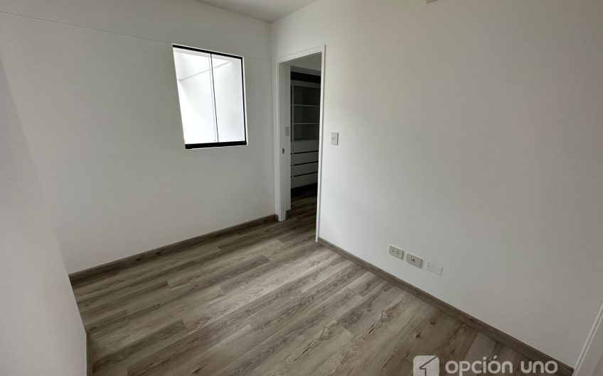 Venta de departamento de estreno, 101m2, en Miraflores