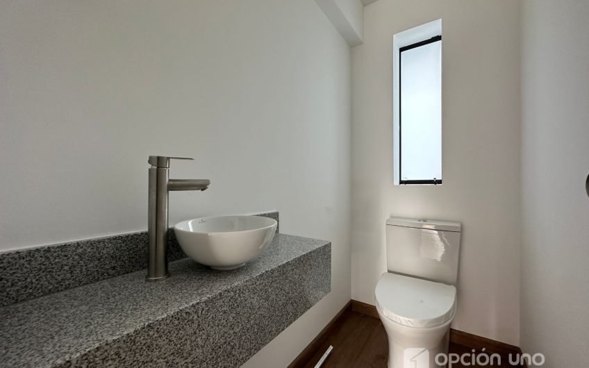 Venta de departamento de estreno, 97m2, Av. Velasco Astete, Chacarilla – Surco