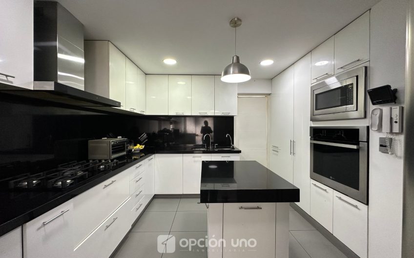 Exclusivo departamento de 217m2 en Calle Galeón, San Borja-Chacarilla