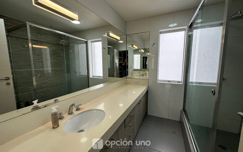 Exclusivo departamento de 217m2 en Calle Galeón, San Borja-Chacarilla