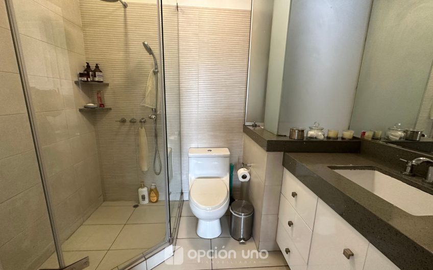 Hermoso departamento dúplex 3 dorm. frente a parque en Surco