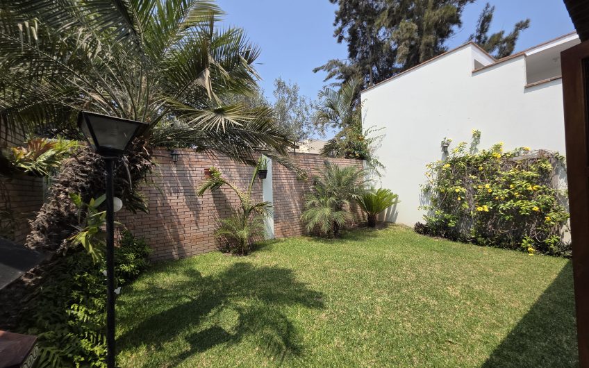 Casa en venta- Urb. Santa Justina – Surco