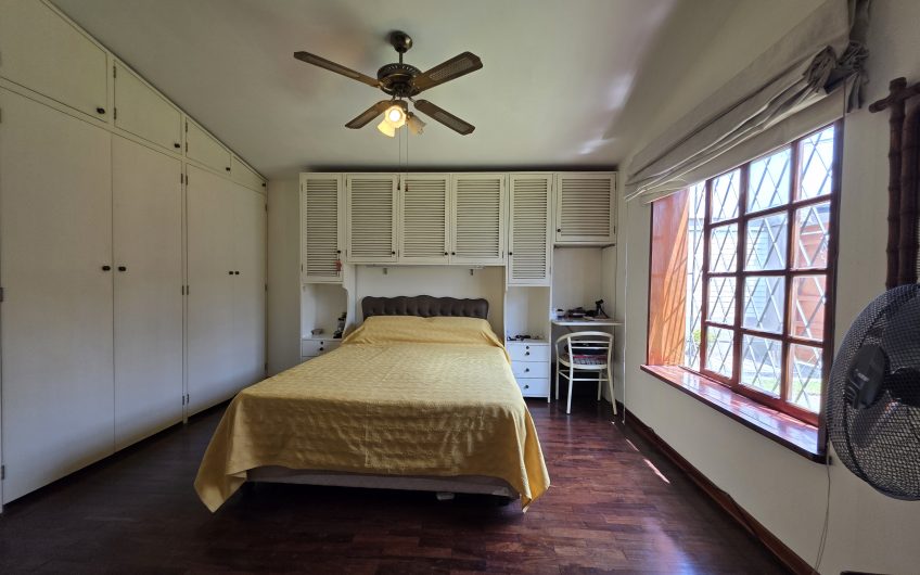 Casa en venta- Urb. Santa Justina – Surco